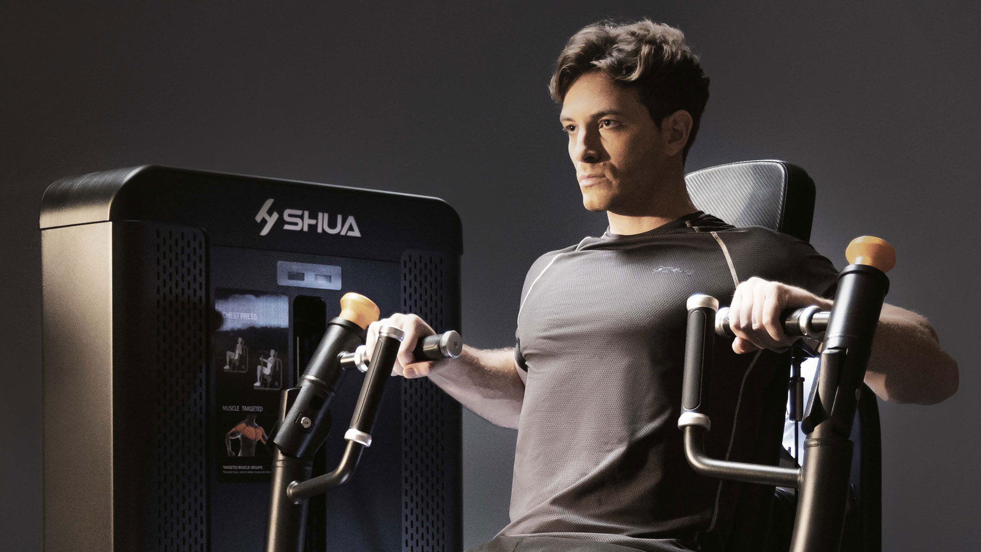 SHUA Selectorized-Serie: Moderne Kraftgeräte für funktionelles Training im Gym.